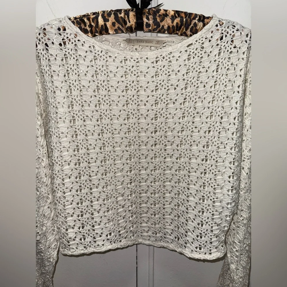 Zara White Crochet Knit Crop Top Large
